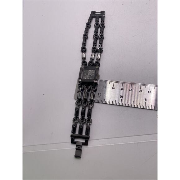 Vintage Figaro Dark Silver Rectangle Gem Tank Watch Works New Batterh - Picture 4 of 11